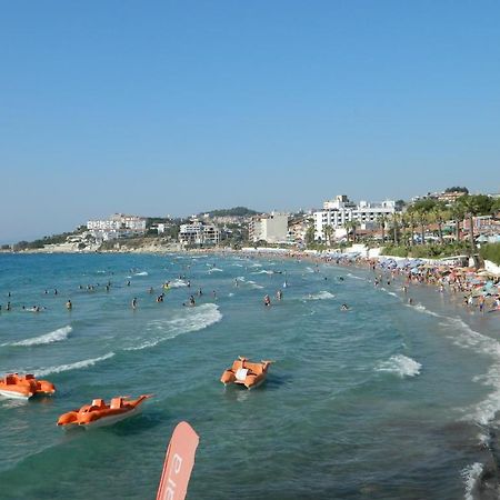 Kibar Apart Pansiyon Kusadası Kültér fotó